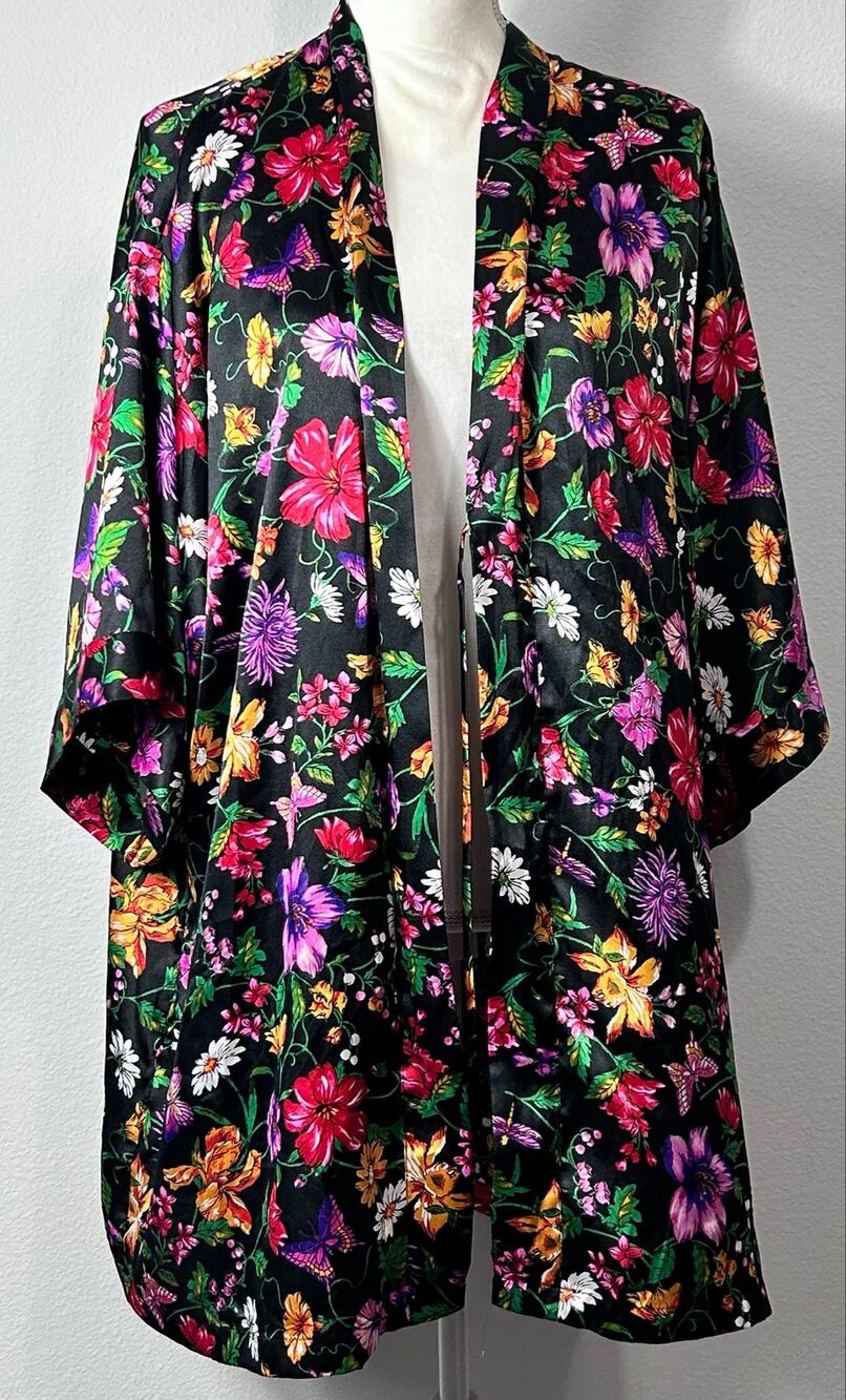 Victoria’s Secret Floral Butterfly Satin Kimono Robe M/L Black
